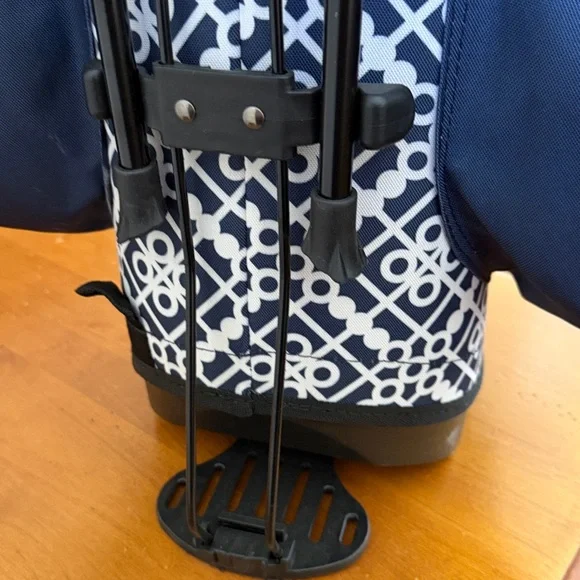 Spartina Navy and White Golf Bag: INCLUDES DRIVER COVER - Picture 4 of 9